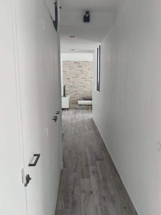 T2 Centre-ville, Tout Equipe, 1 Chambre, 1 A 5 Pers, Climatisation, Balcons, Parking Apartment Lorient