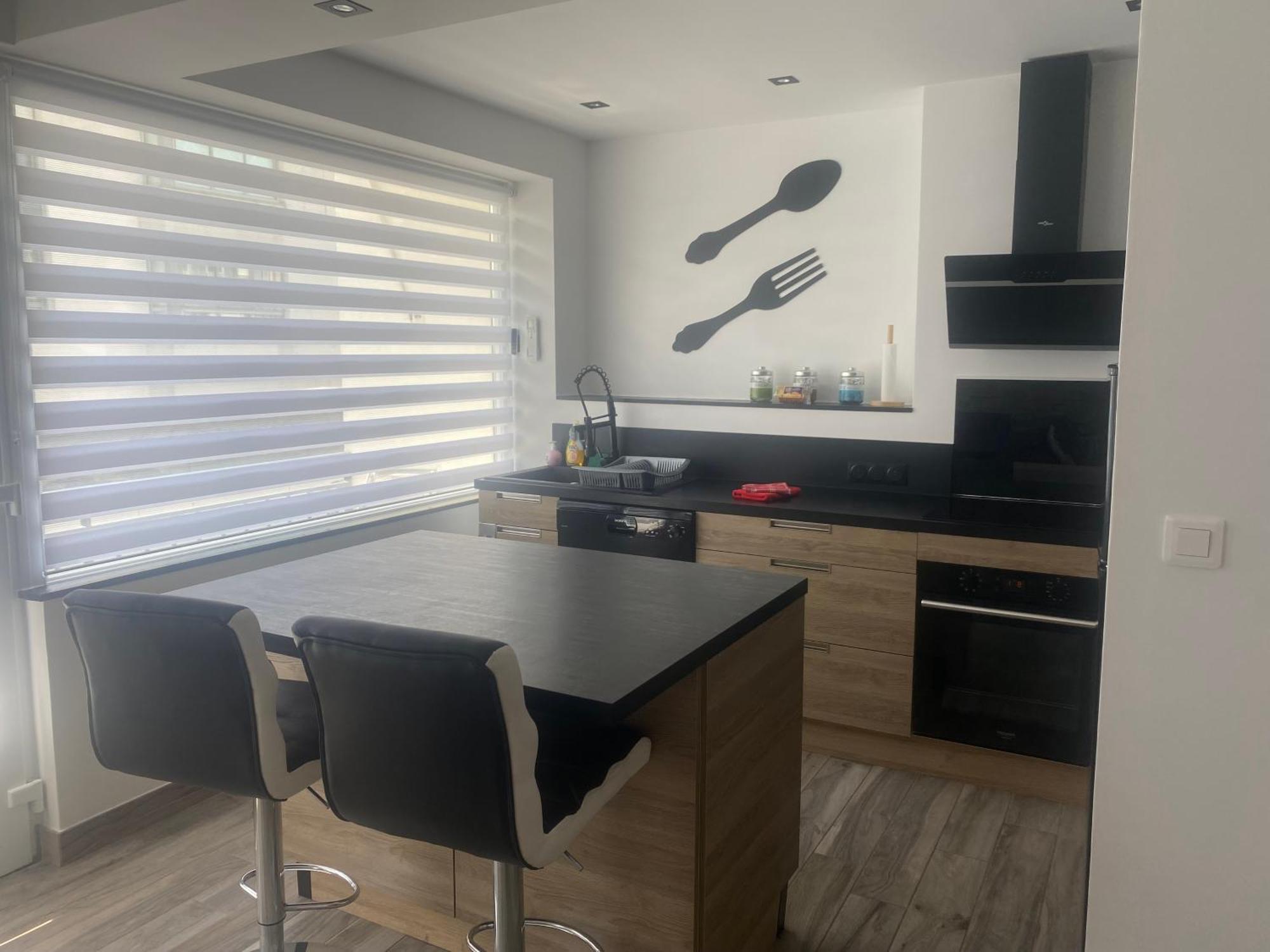 T2 Centre-ville, Tout Equipe, 1 Chambre, 1 A 5 Pers, Climatisation, Balcons, Parking Apartment Lorient