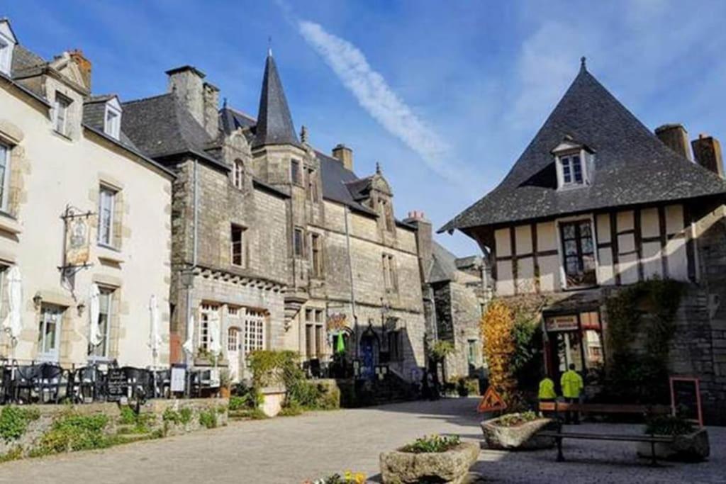 T2 Centre-ville, Tout Equipe, 1 Chambre, 1 A 5 Pers, Climatisation, Balcons, Parking Appartamento